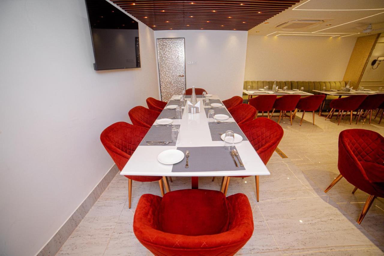 Pearl Courtyard Hotel Varanasi Luaran gambar