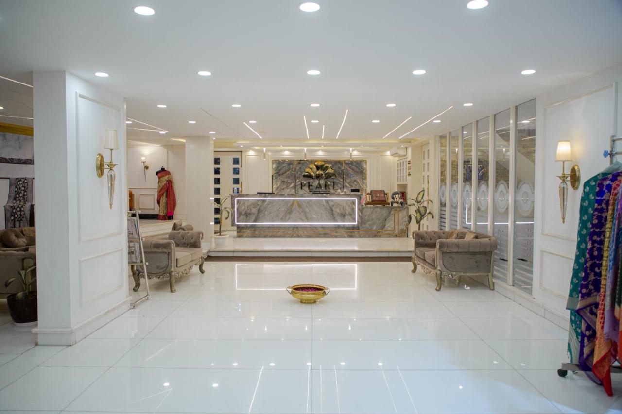 Pearl Courtyard Hotel Varanasi Luaran gambar