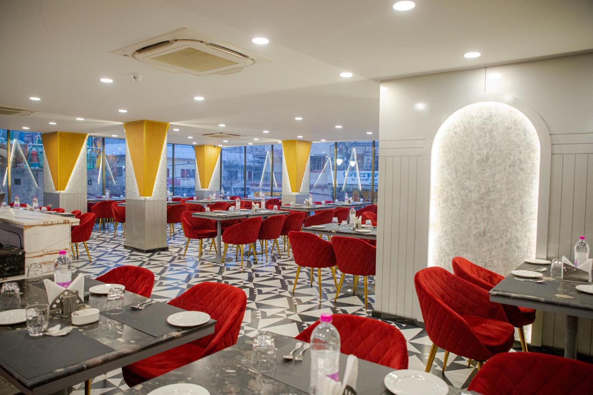 Pearl Courtyard Hotel Varanasi Luaran gambar