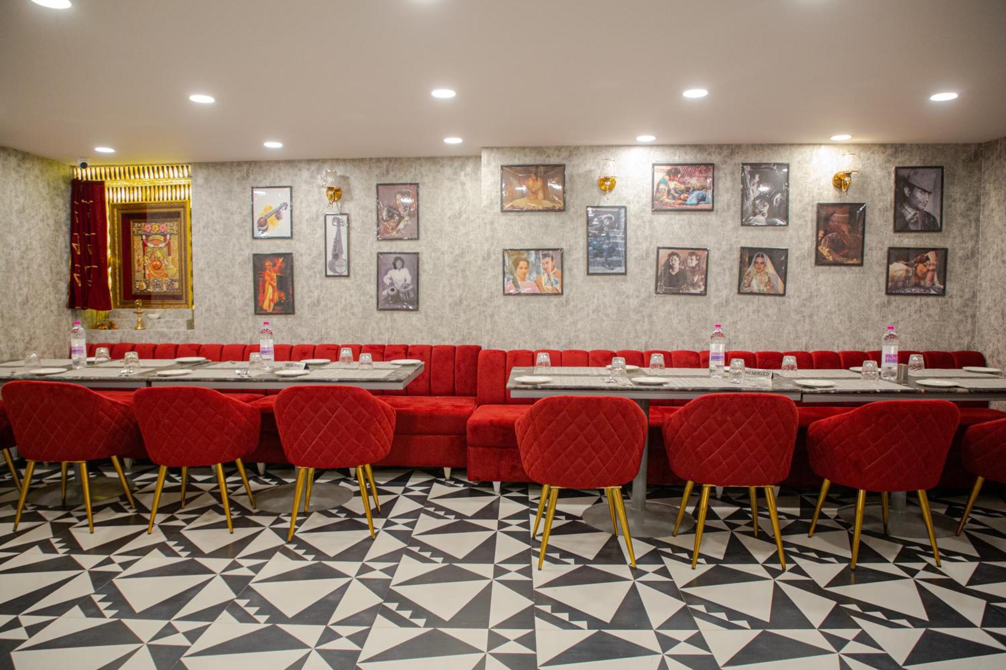 Pearl Courtyard Hotel Varanasi Luaran gambar