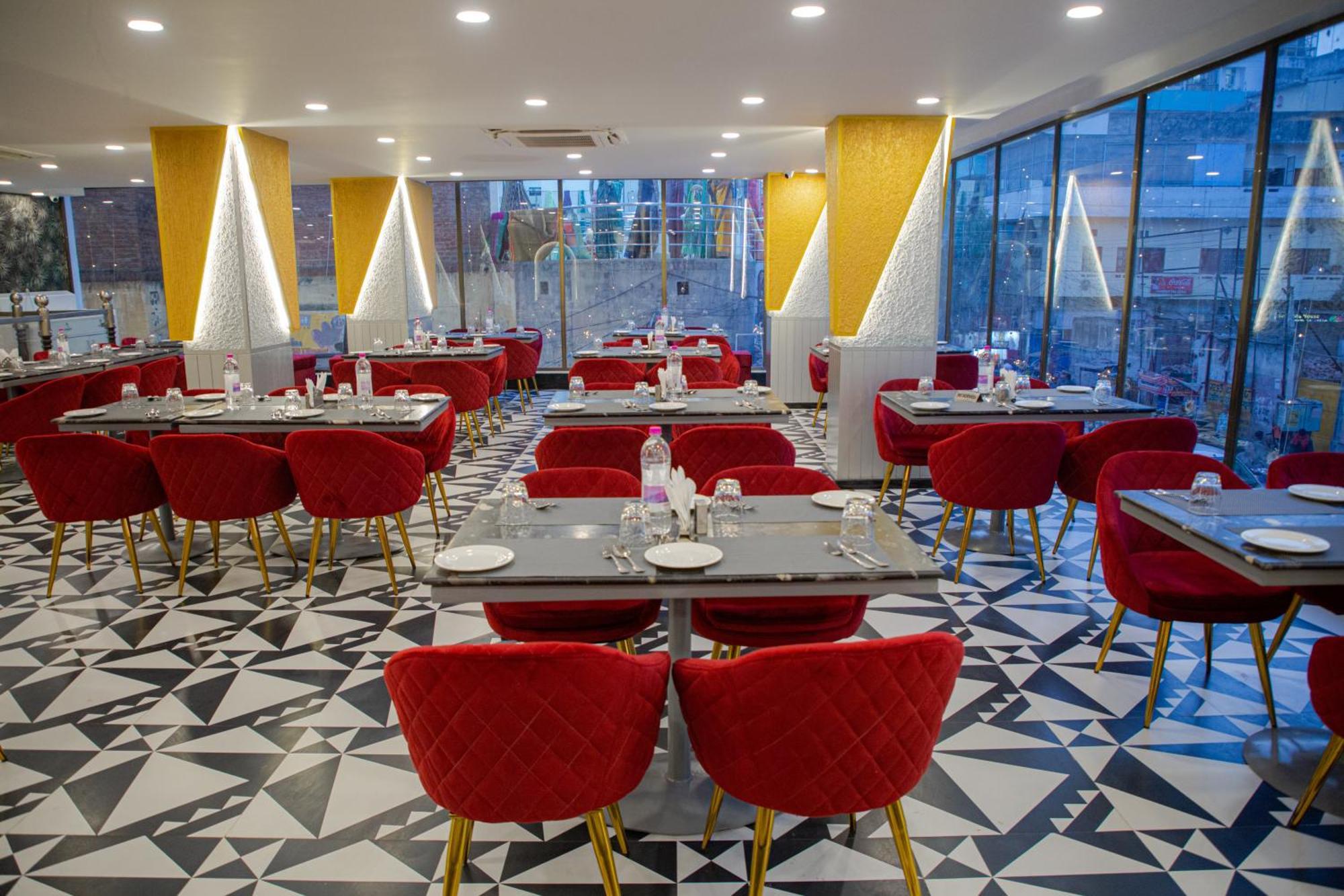 Pearl Courtyard Hotel Varanasi Luaran gambar